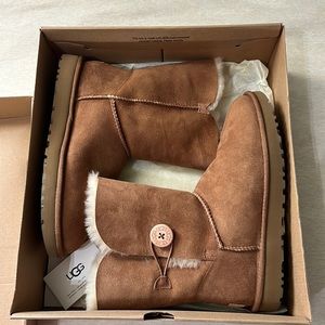 New UGG Bailey Button Boots